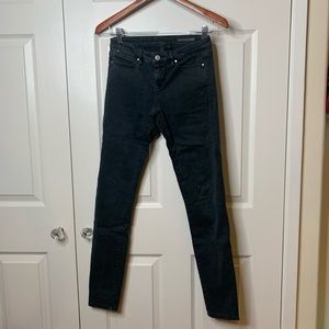 Black skinny jeans